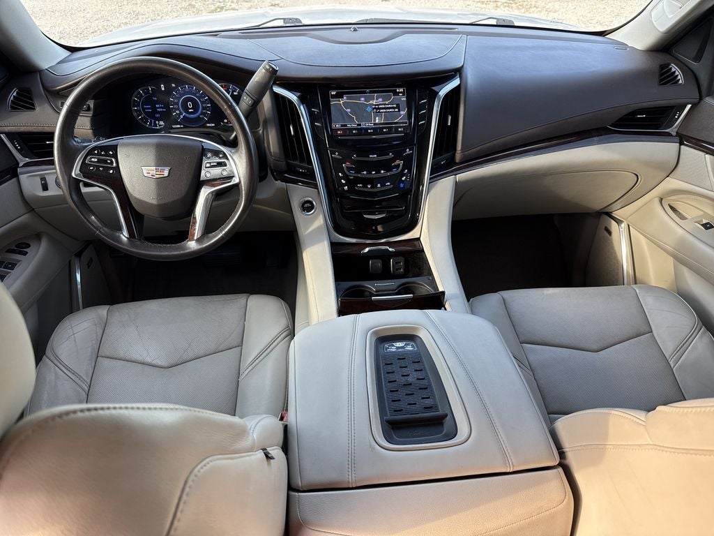 2016 Cadillac Escalade ESV Luxury