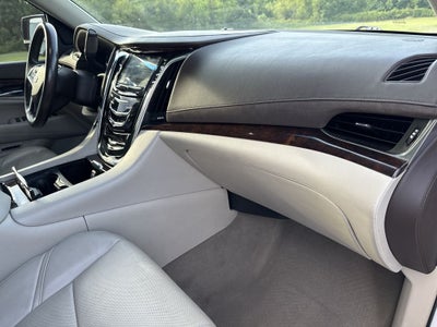 2016 Cadillac Escalade ESV Luxury