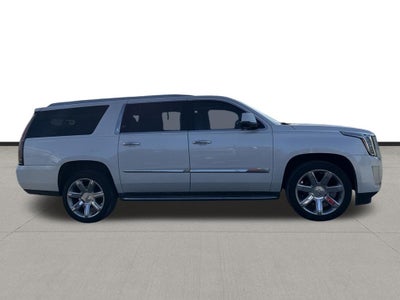 2016 Cadillac Escalade ESV Luxury