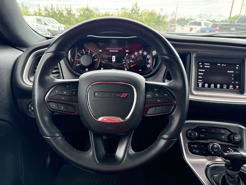 2022 Dodge Challenger SXT