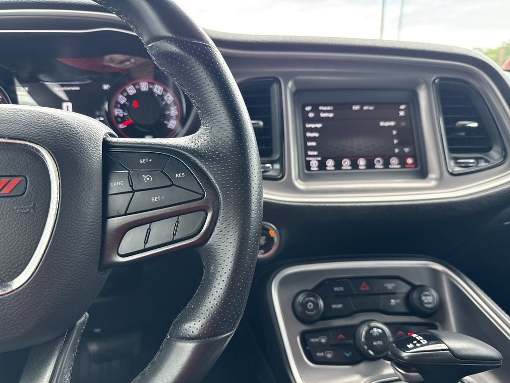 2022 Dodge Challenger SXT