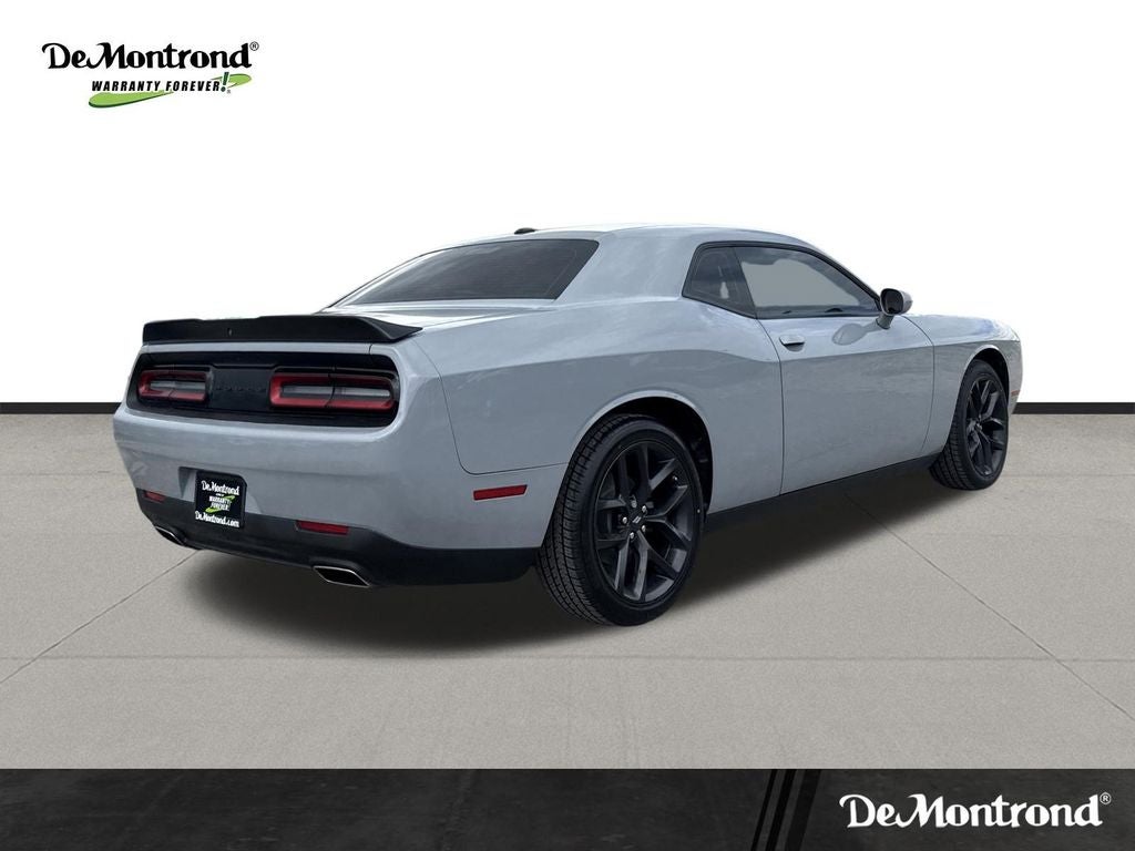 2022 Dodge Challenger SXT