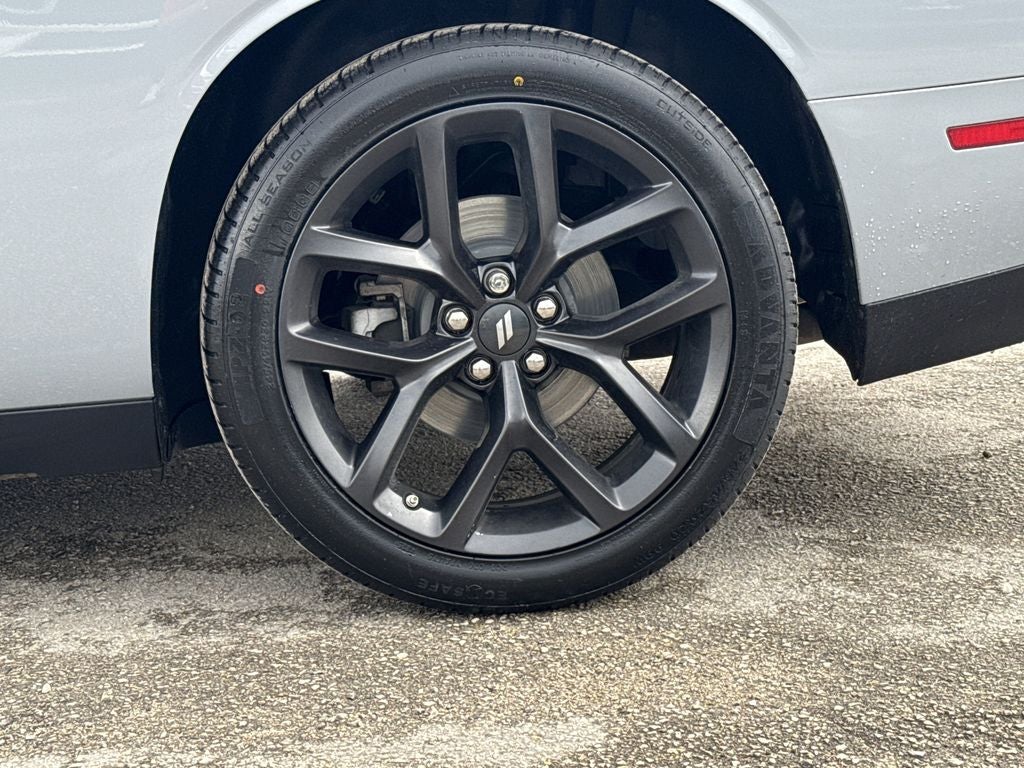 2022 Dodge Challenger SXT