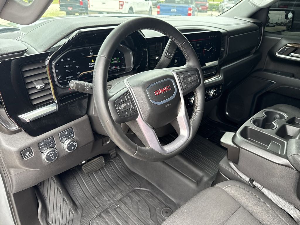 2024 GMC Sierra 1500 SLE