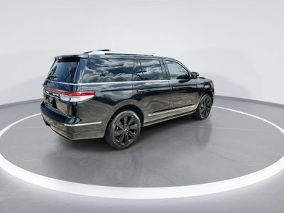 2022 Lincoln Navigator Reserve