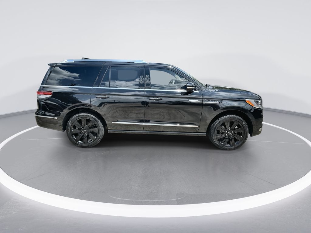 2022 Lincoln Navigator Reserve