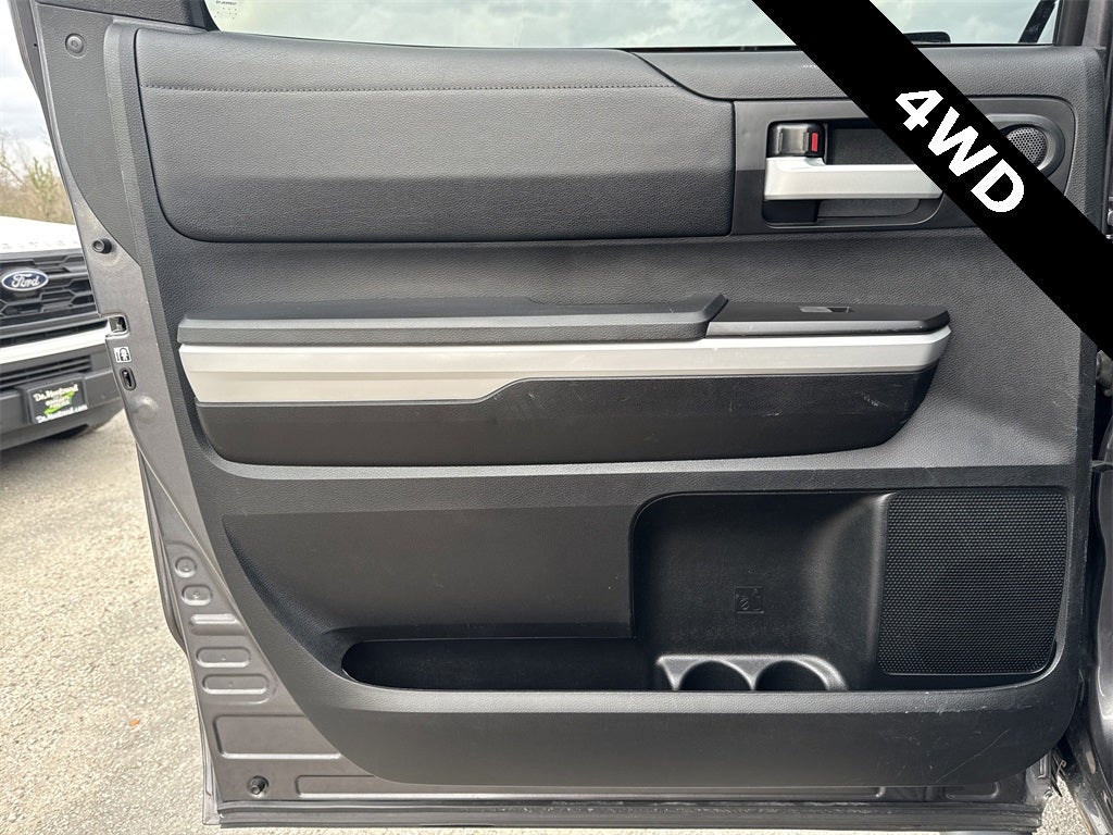 2018 Toyota Tundra SR5