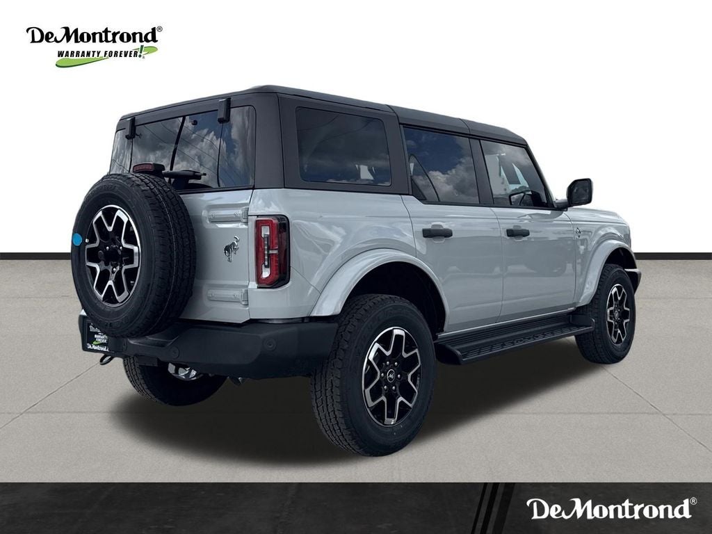 2026 Ford Bronco Outer Banks®