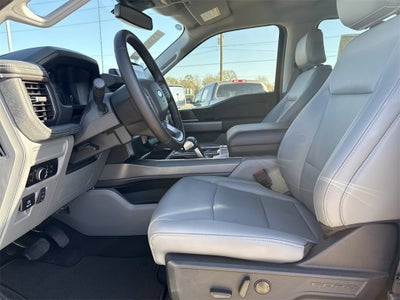 2025 Ford F-150 Lightning Flash™