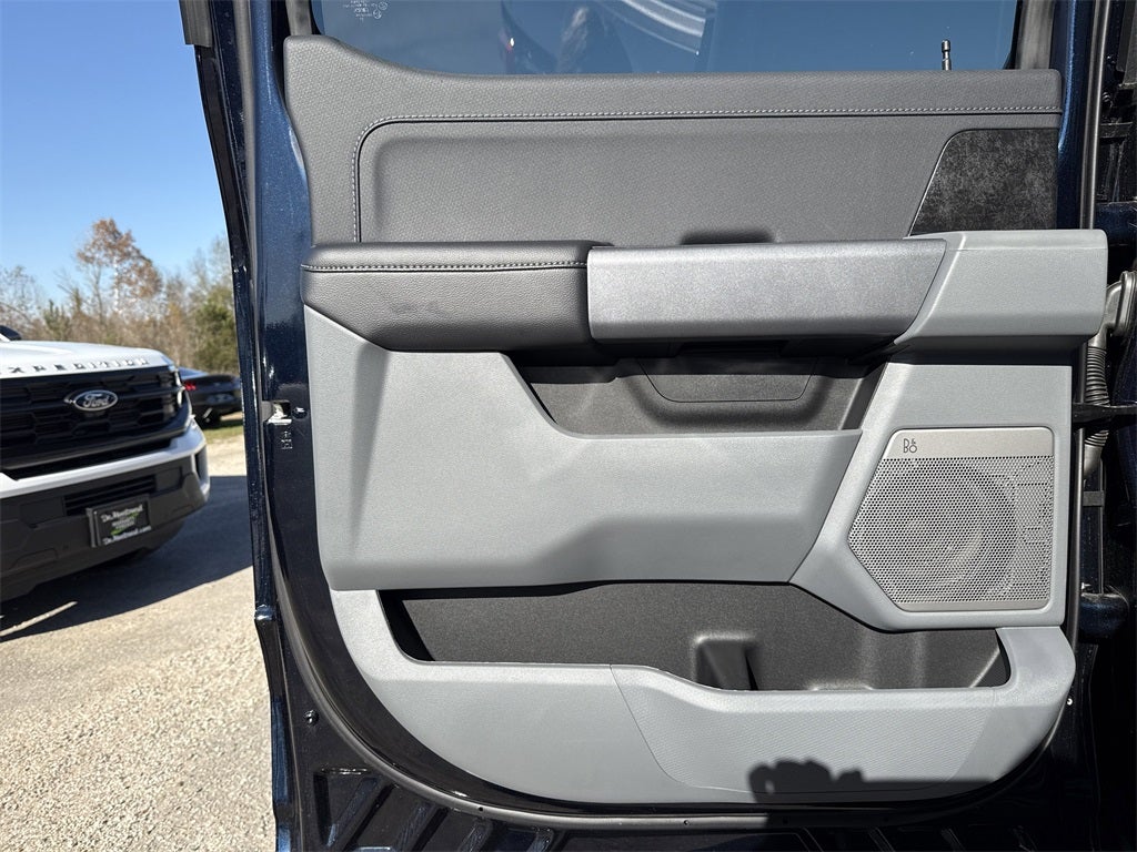 2025 Ford F-150 Lightning Flash™