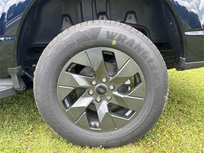 2025 Ford F-150 Lightning Flash™