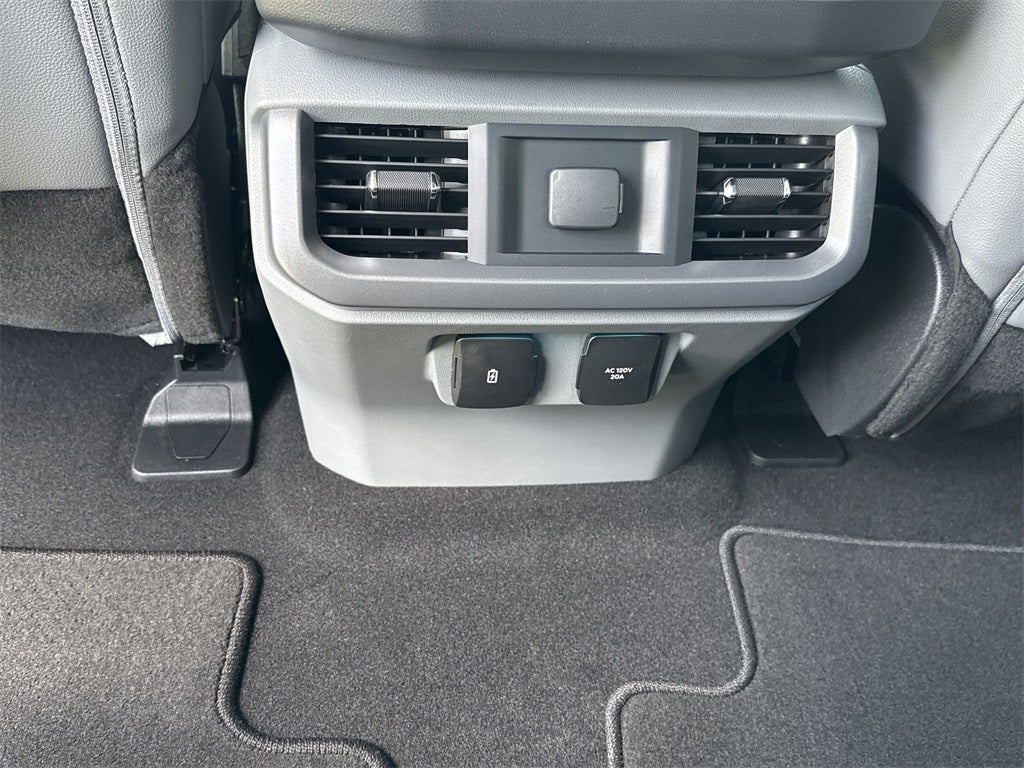 2025 Ford F-150 Lightning Flash™