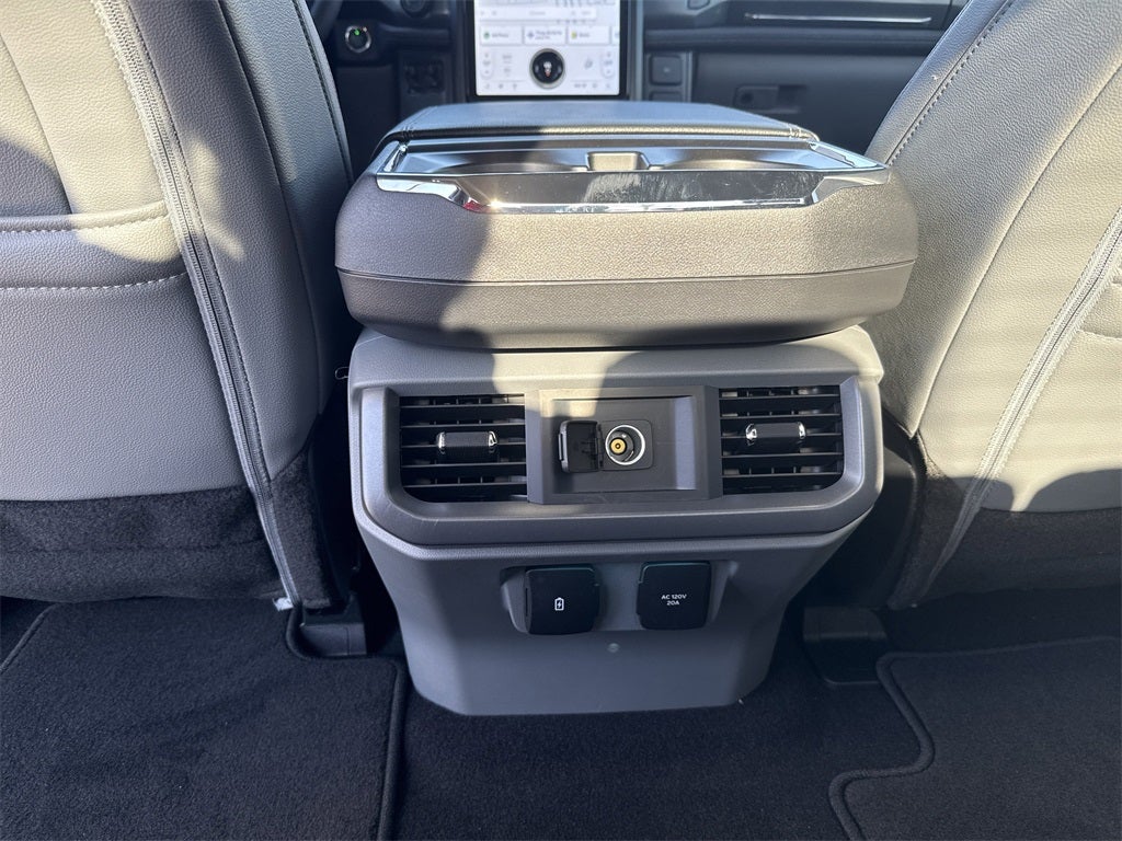 2025 Ford F-150 Lightning Flash™