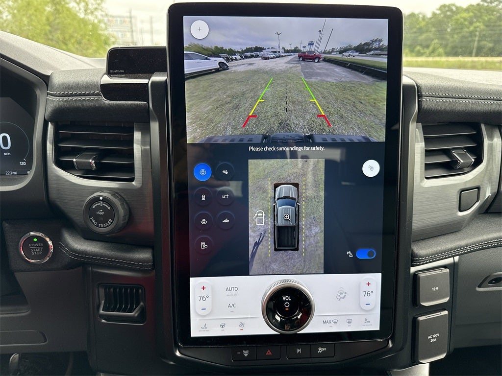 2025 Ford F-150 Lightning Flash™