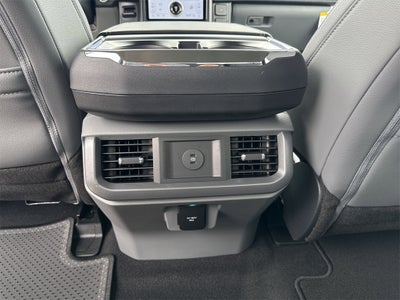 2025 Ford F-150 Lightning Flash™