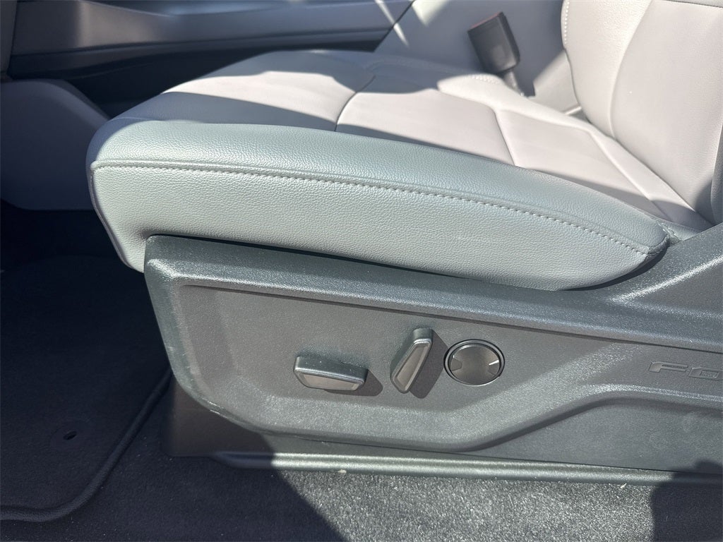 2025 Ford F-150 Lightning Flash™