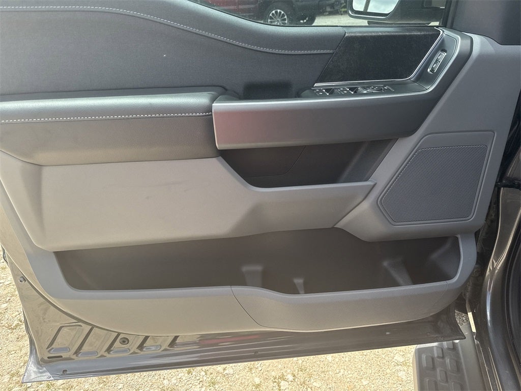 2025 Ford F-150 Lightning XLT