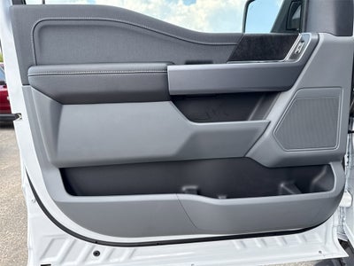 2025 Ford F-150 Lightning XLT