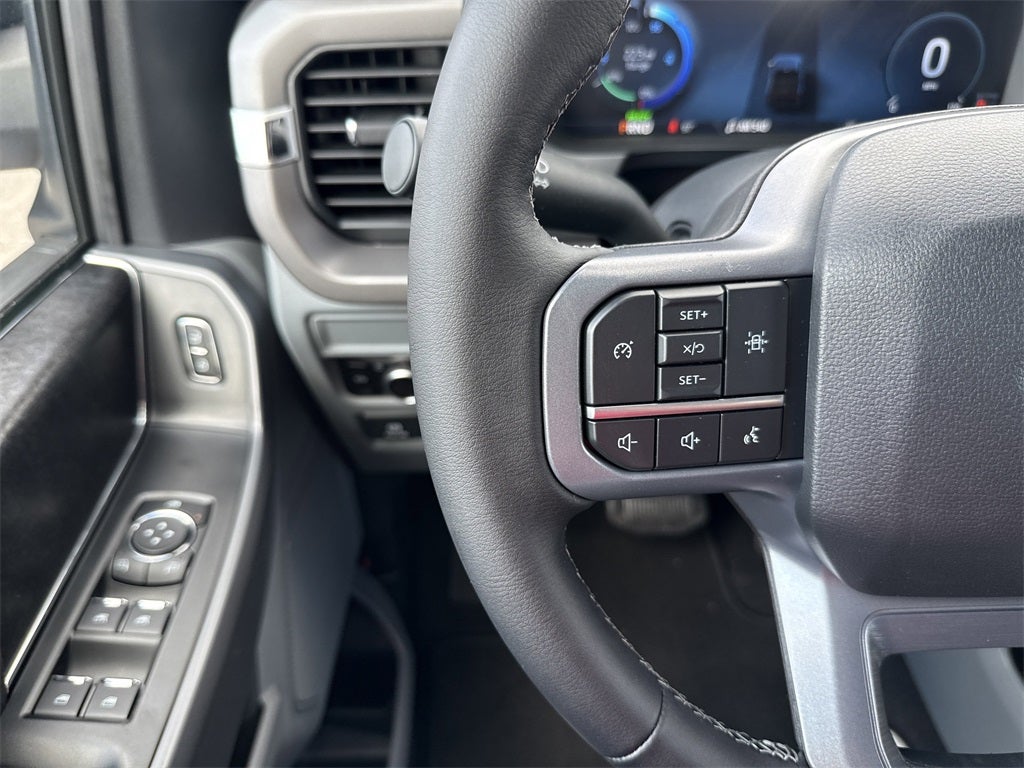 2025 Ford F-150 Lightning XLT