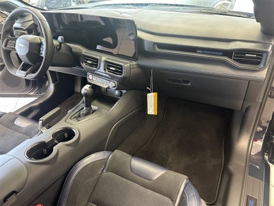 2025 Ford Mustang Dark Horse