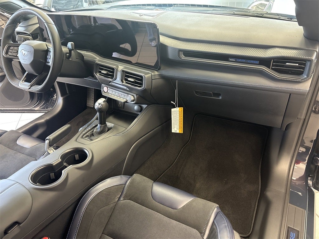 2025 Ford Mustang Dark Horse