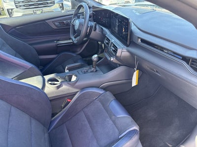 2025 Ford Mustang Dark Horse