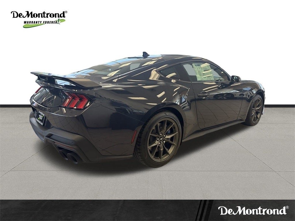 2025 Ford Mustang Dark Horse