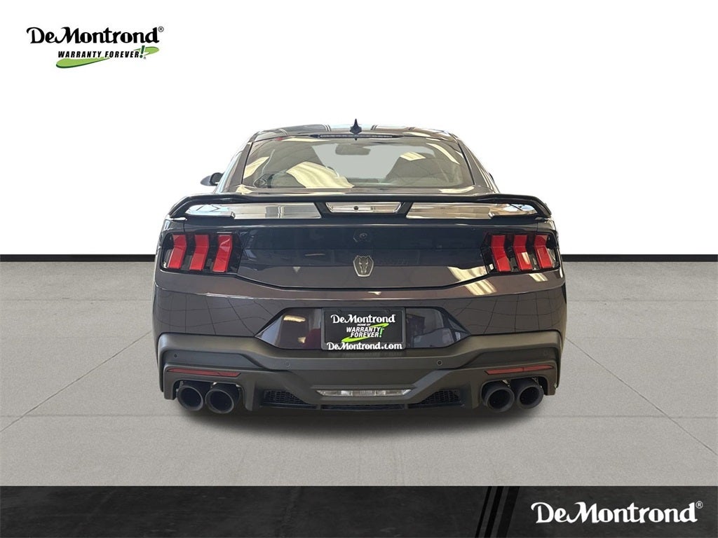 2025 Ford Mustang Dark Horse