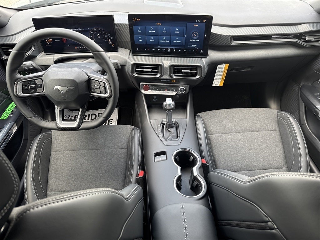 2025 Ford Mustang EcoBoost