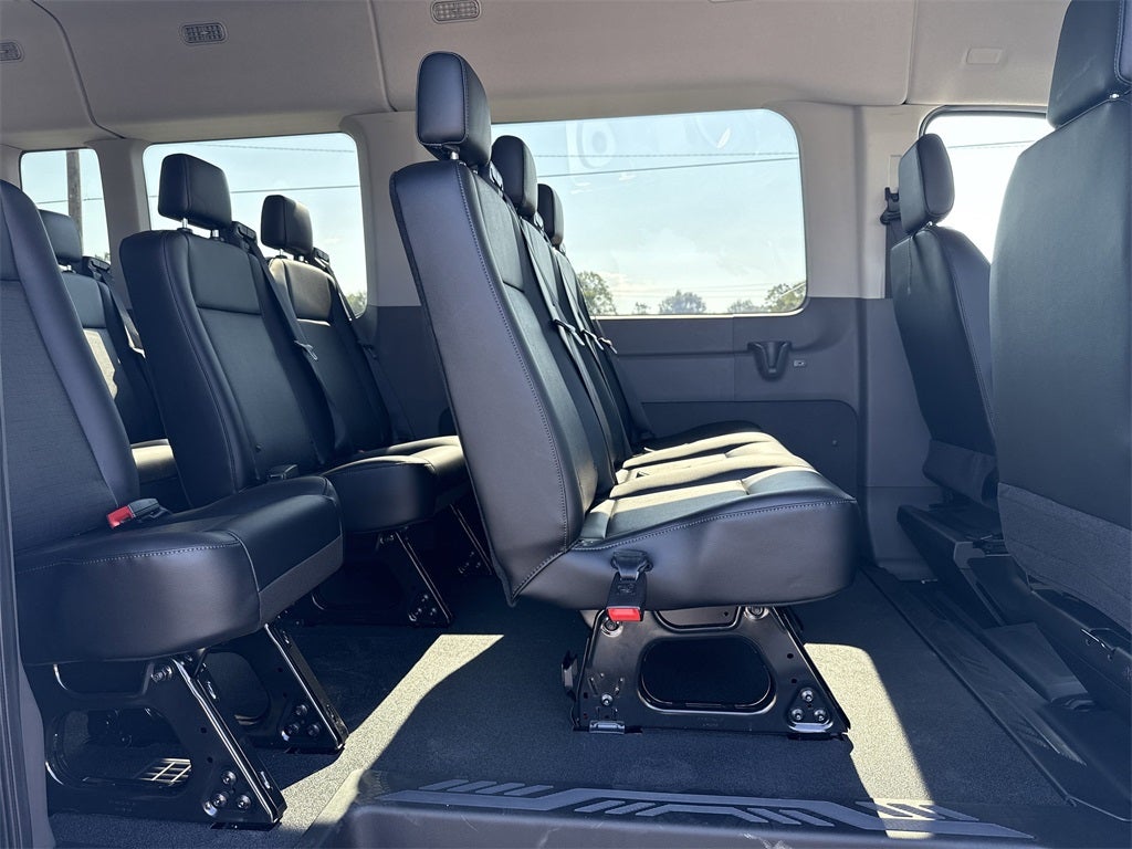 2025 Ford Transit-350 XL