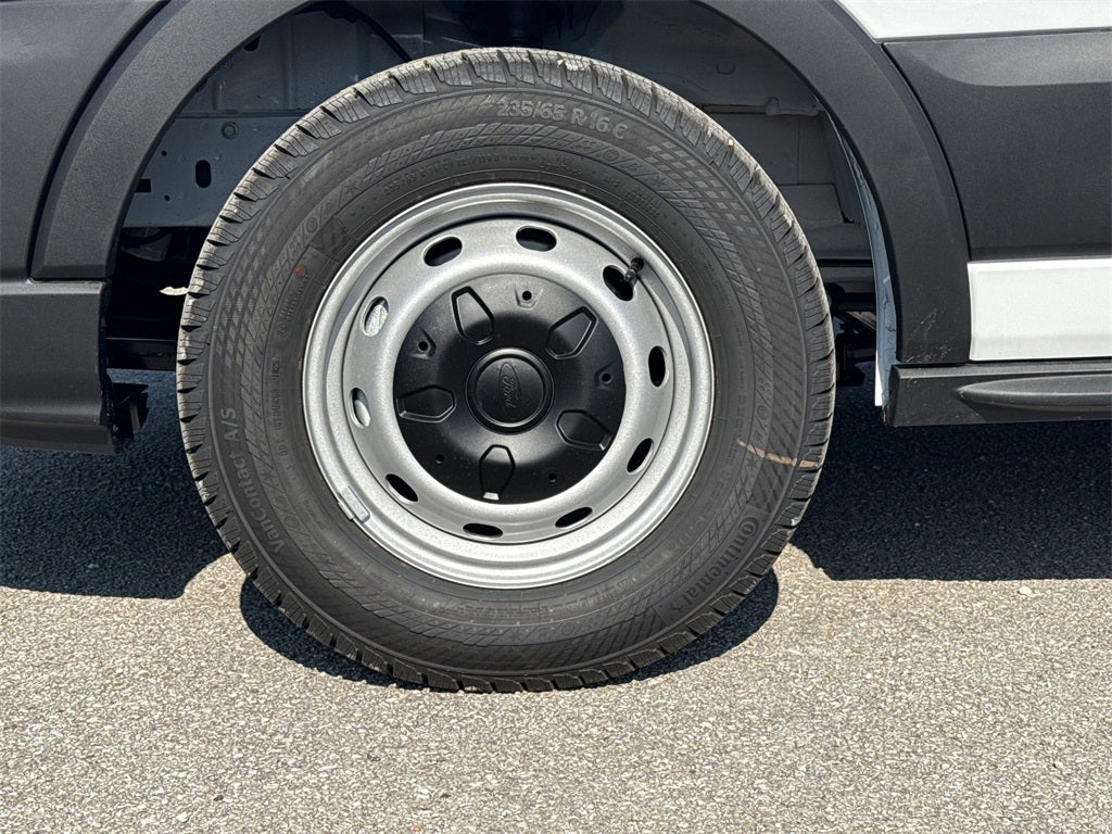 2025 Ford Transit-350 XL