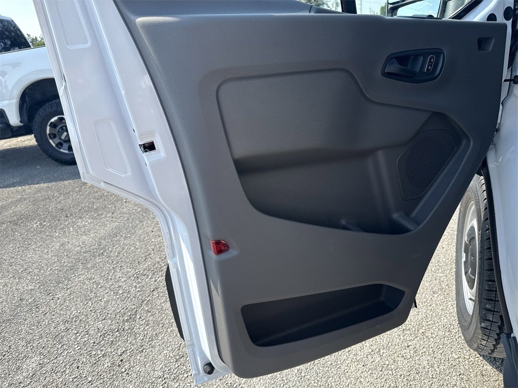 2025 Ford Transit-350 XL