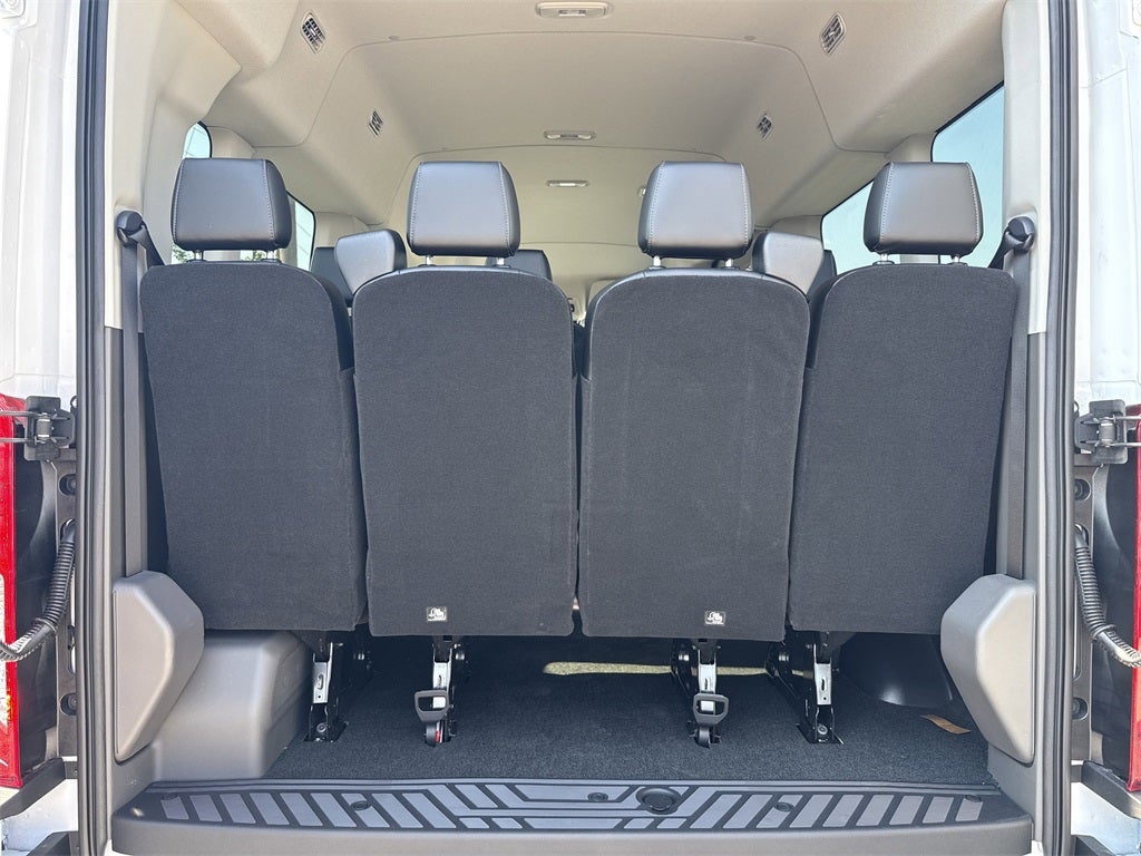 2025 Ford Transit-350 XL