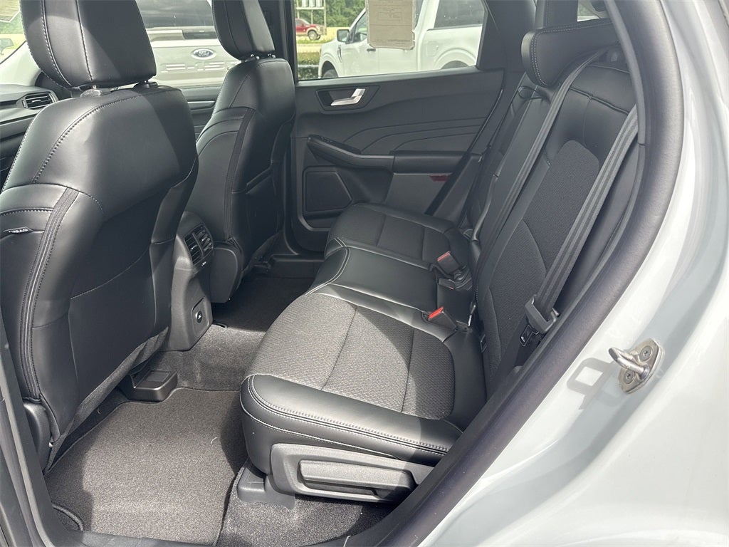 2025 Ford Escape Plug-In Hybrid Base