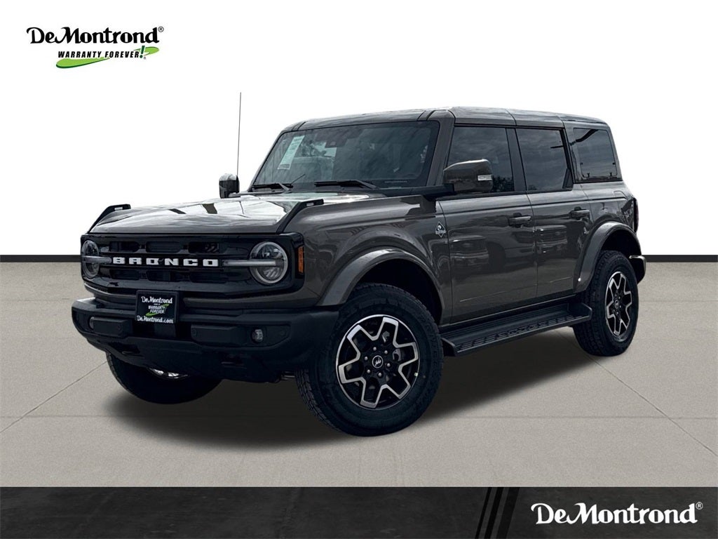 2025 Ford Bronco Outer Banks