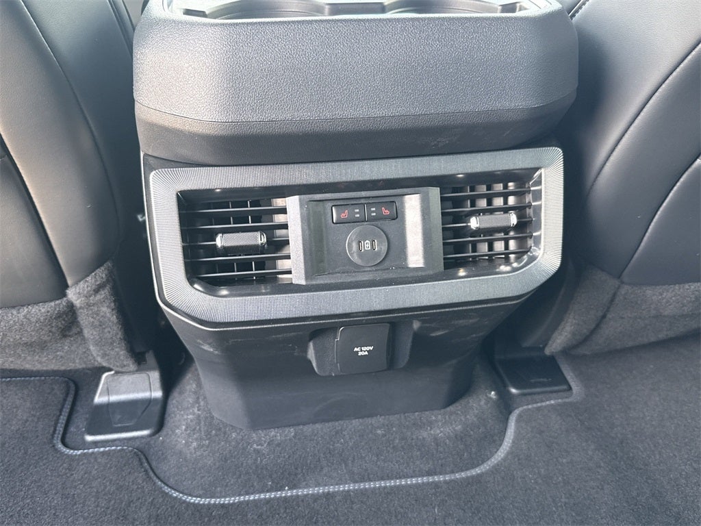 2025 Ford F-250SD Platinum