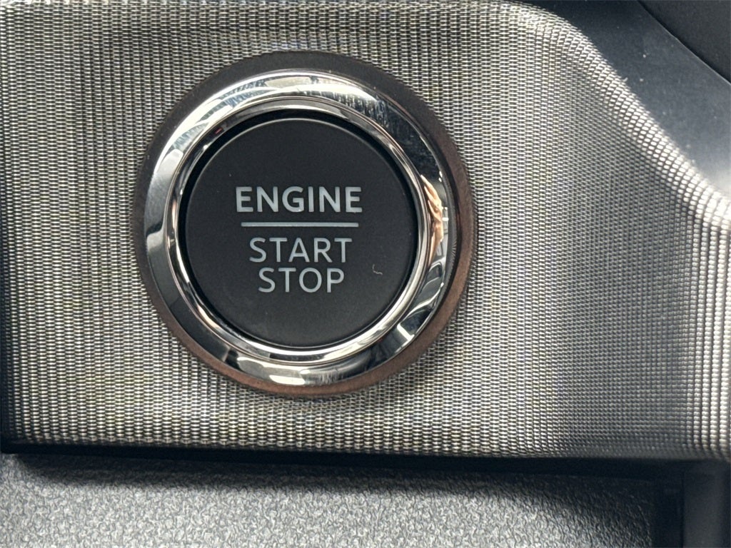 2025 Ford F-250SD Platinum