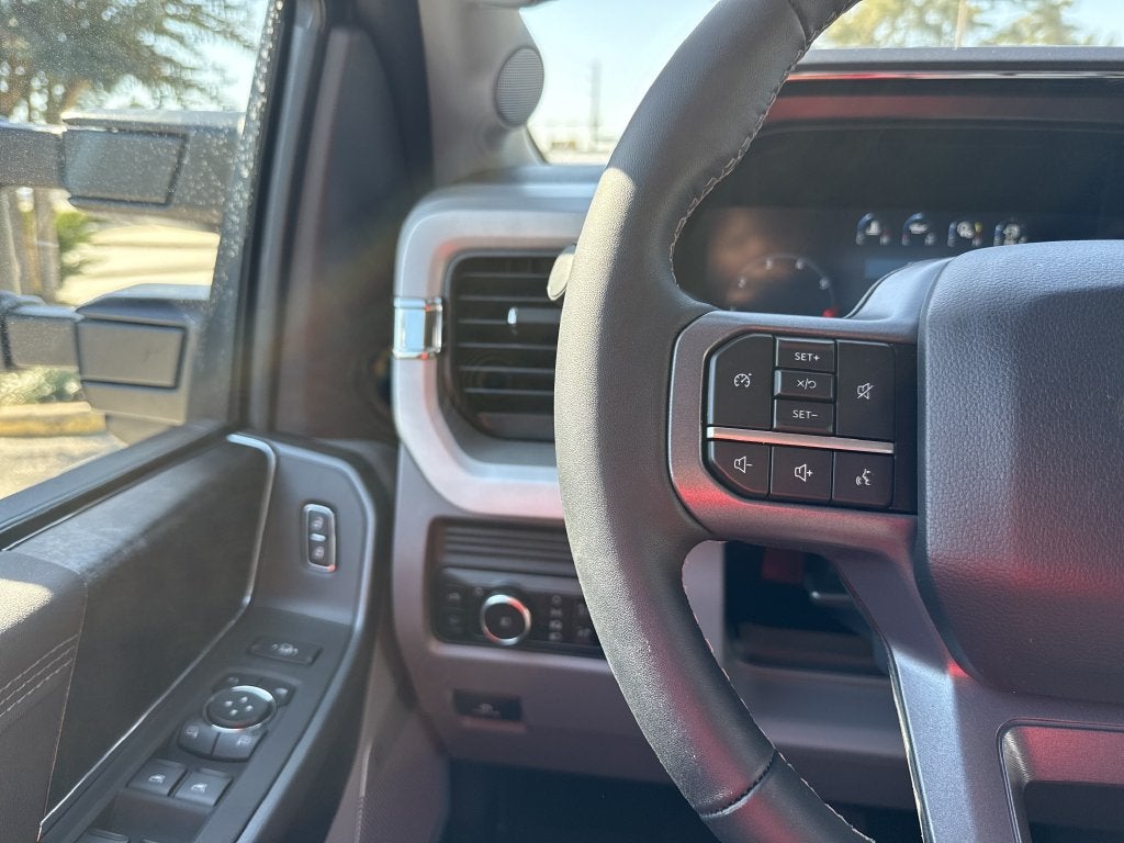 2027 Ford F-250SD XLT