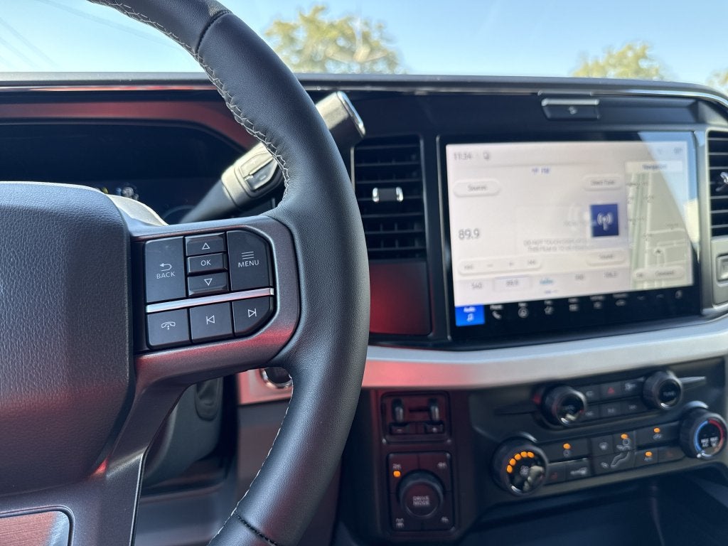 2027 Ford F-250SD XLT