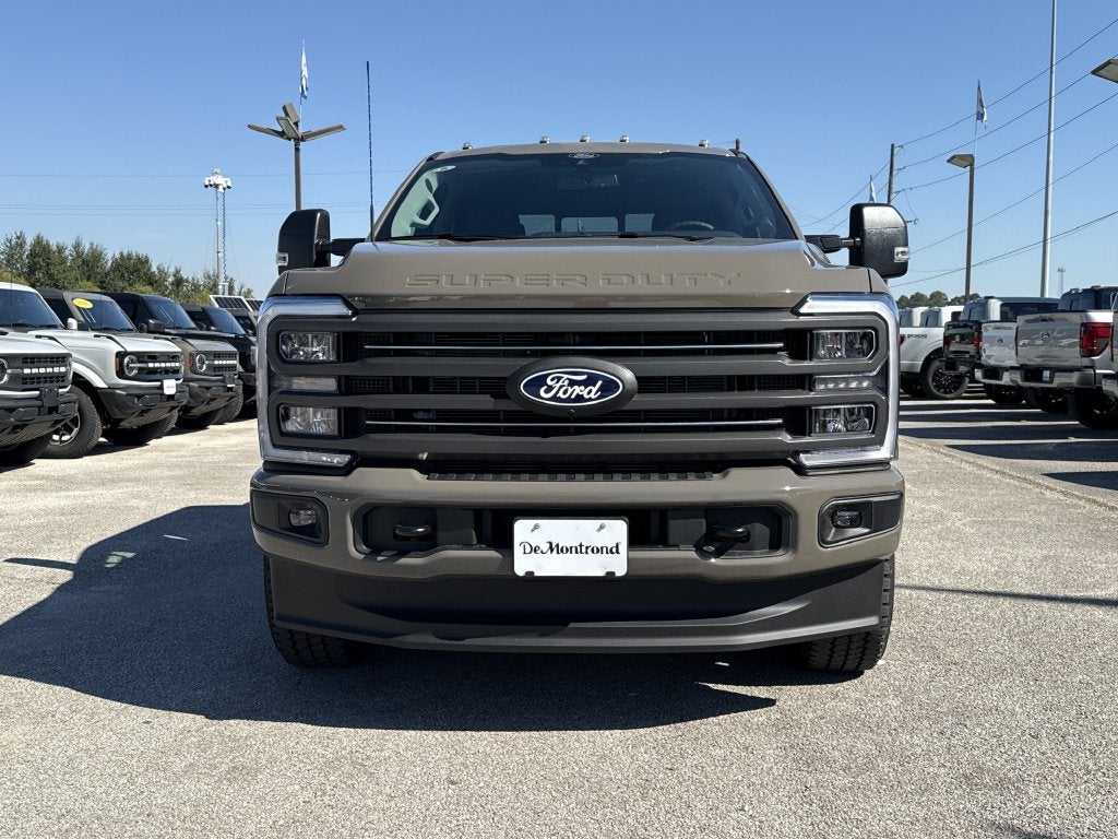 2027 Ford F-250SD XLT