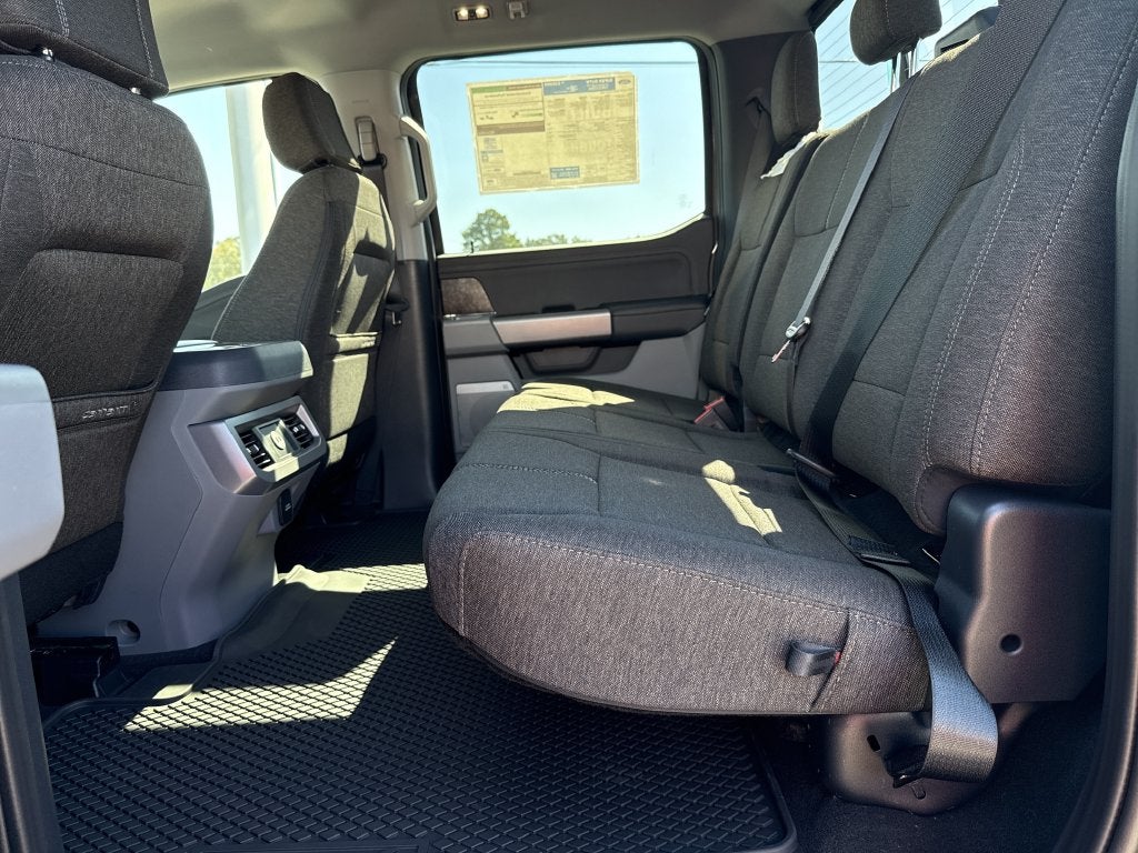 2027 Ford F-250SD XLT