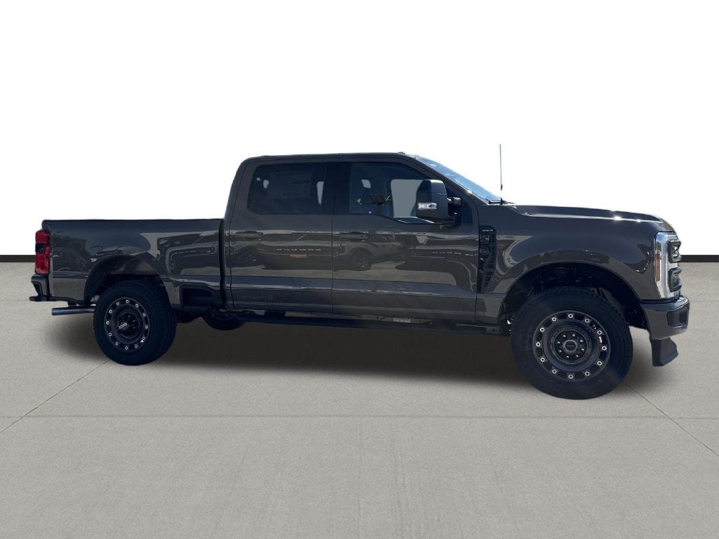 2027 Ford F-250SD XLT