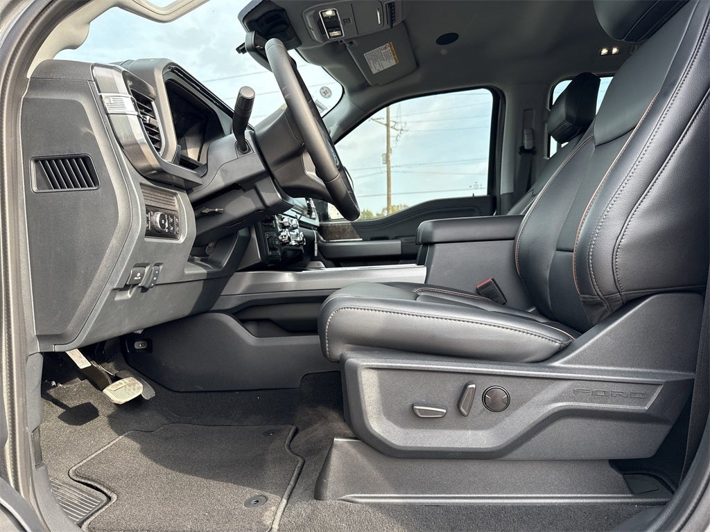 2025 Ford F-250SD Lariat