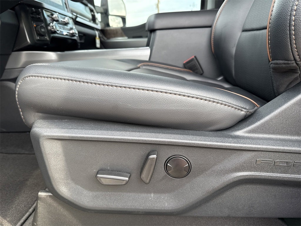 2025 Ford F-250SD Lariat