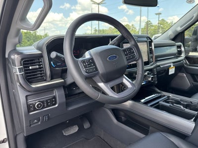 2026 Ford F-350SD Lariat DRW