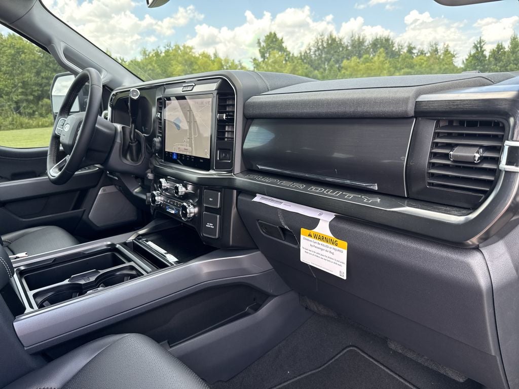 2026 Ford F-350SD Lariat DRW