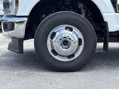 2026 Ford F-350SD Lariat DRW
