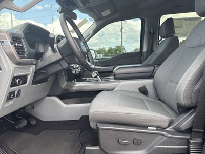 2025 Ford F-150 Lightning XLT