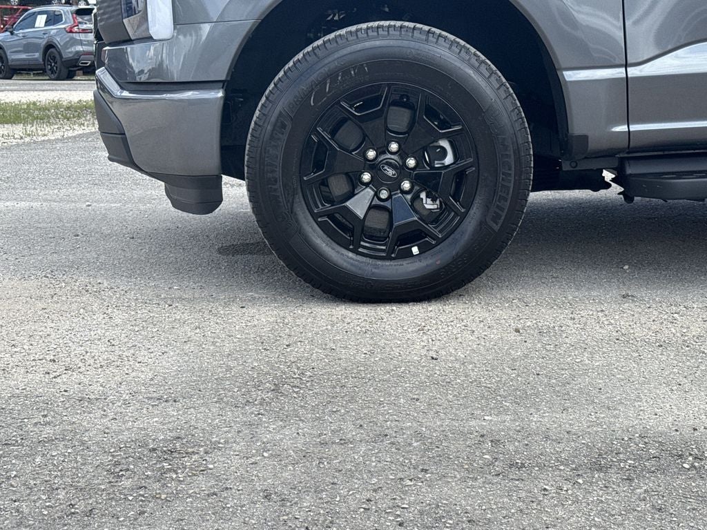 2025 Ford F-150 Lightning XLT