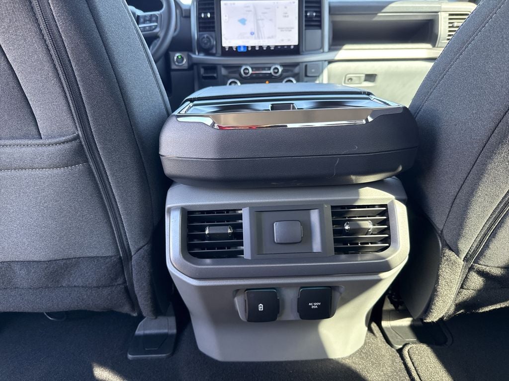 2025 Ford F-150 Lightning XLT